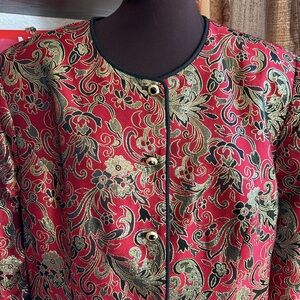 Vintage 1980’s Maggy London, long sleeve black gold red floral jacket. Size 16.